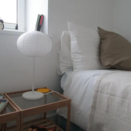 Apartment Apt 